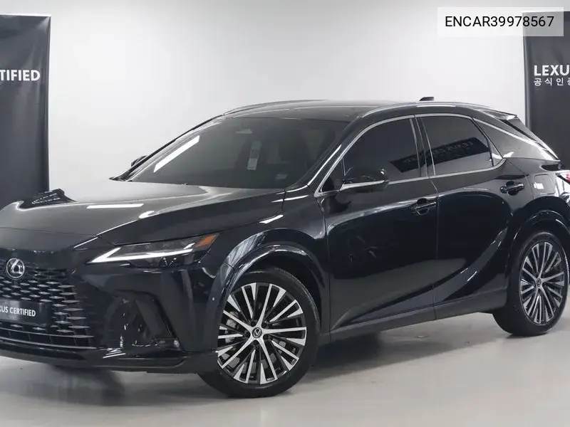 Lexus RX 2024 года выпуска