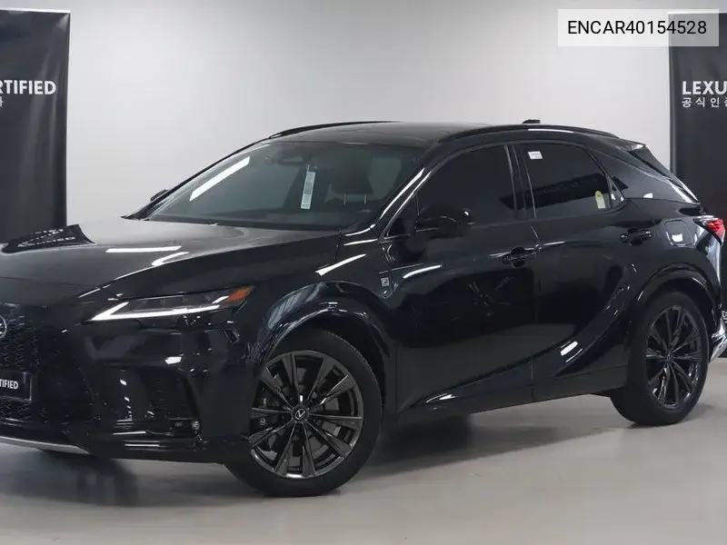 Lexus RX 2024 года выпуска