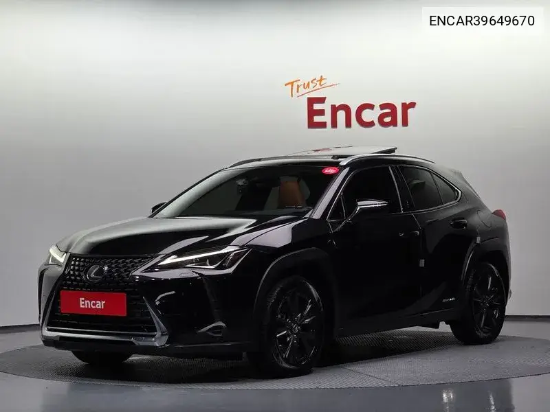 Lexus UX 2019 года выпуска