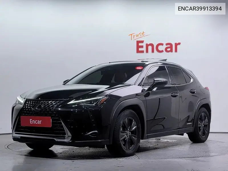 Lexus UX 2019 года выпуска