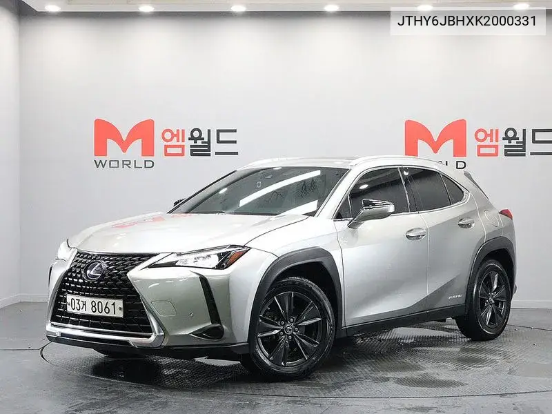 Lexus UX 2019 года выпуска