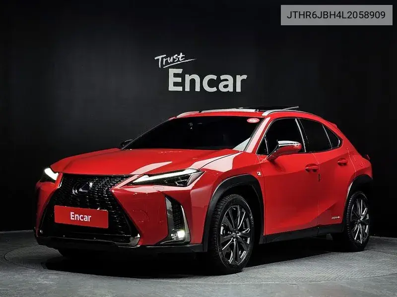 Lexus UX 2020 года выпуска