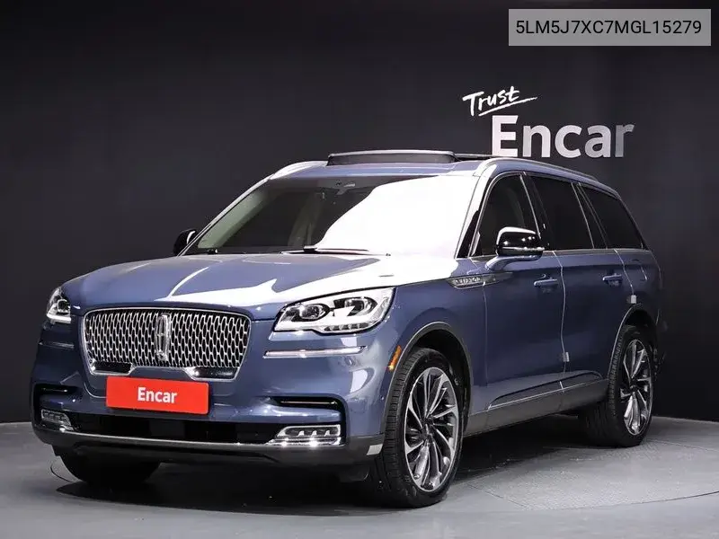 Lincoln Aviator 2021 года выпуска