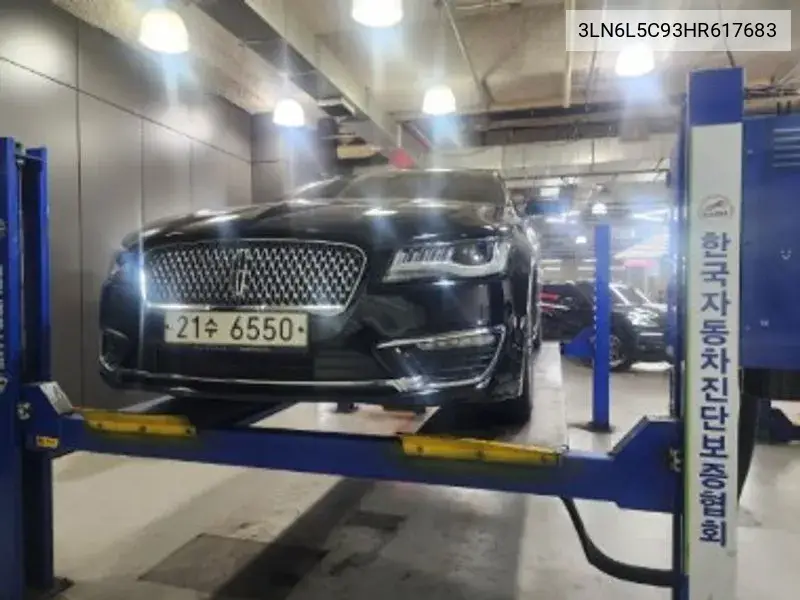Lincoln MKZ 2017 года выпуска