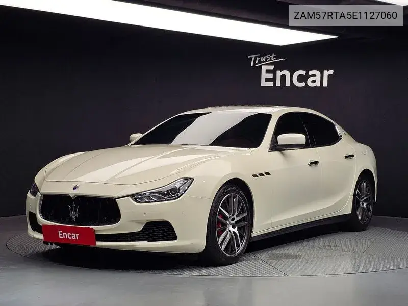 Maserati Ghibli 2014 года выпуска