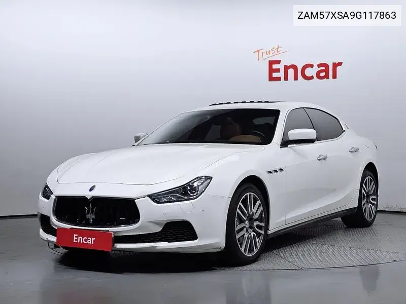 Maserati Ghibli 2016 года выпуска