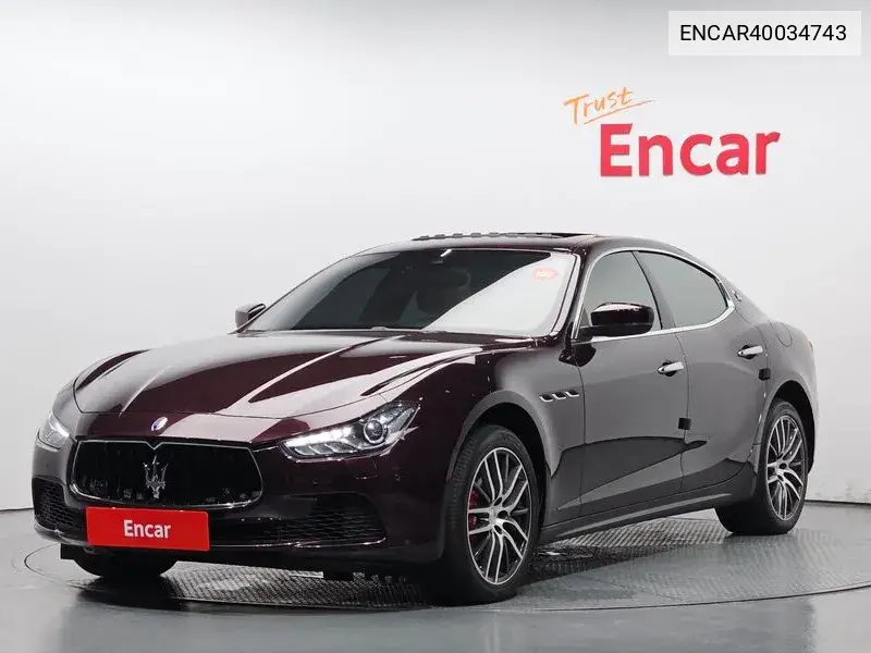 Maserati Ghibli 2017 года выпуска