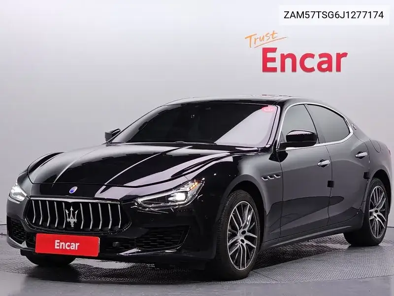 Maserati Ghibli 2017 года выпуска