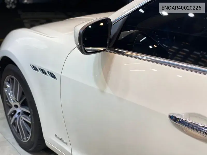 Maserati Ghibli 2018 года выпуска