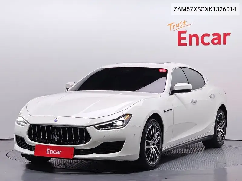 Maserati Ghibli 2019 года выпуска
