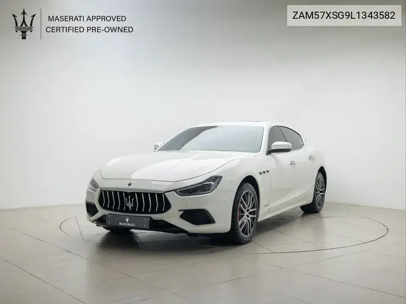 Maserati Ghibli 2020 года выпуска