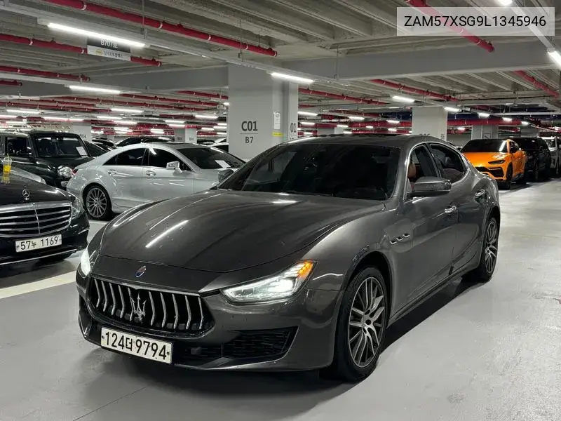 Maserati Ghibli 2020 года выпуска