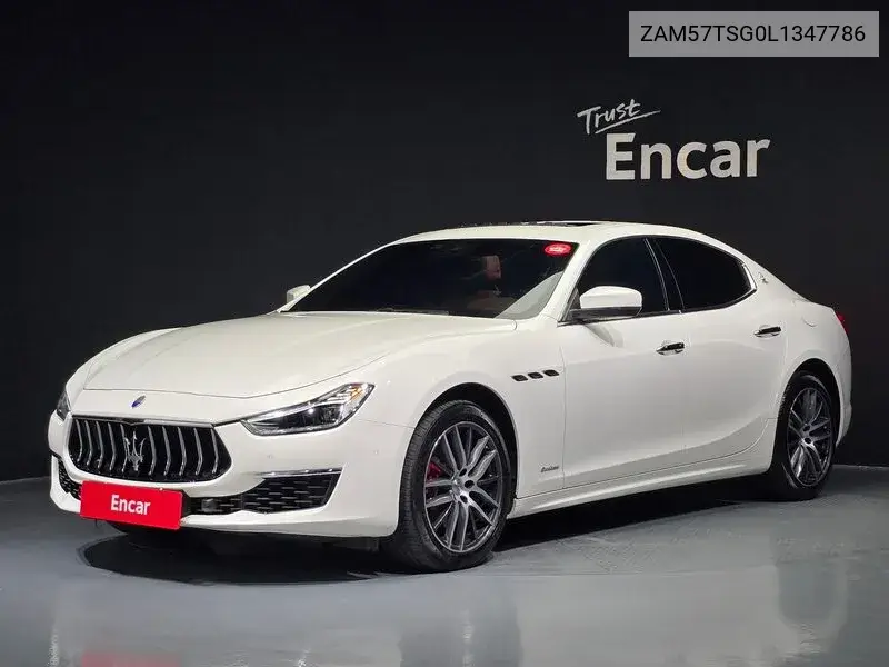 Maserati Ghibli 2020 года выпуска