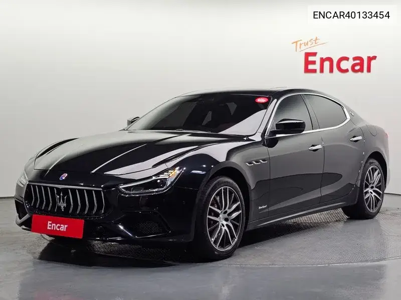 Maserati Ghibli 2020 года выпуска