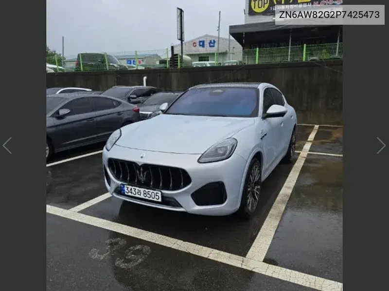 Maserati Grecale 2023 года выпуска