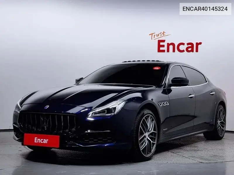 Maserati Quattroporte 2020 года выпуска