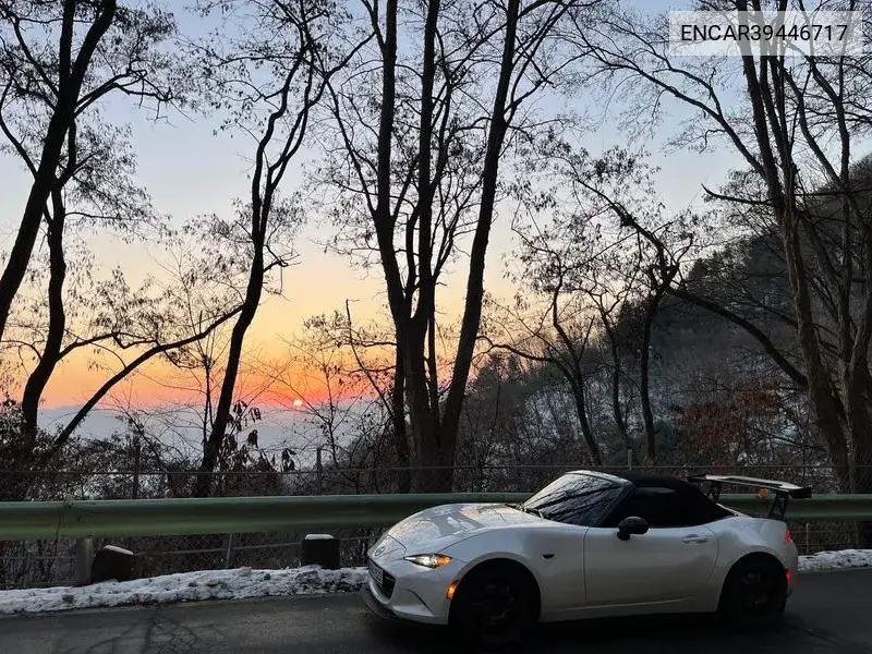 Mazda MX-5 2020 года выпуска
