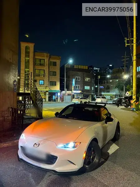 Mazda MX-5 2021 года выпуска