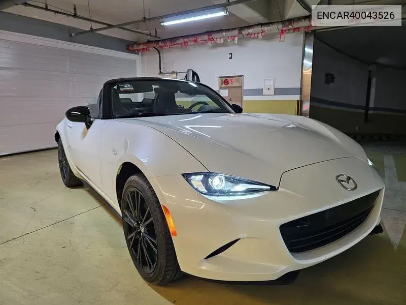 Mazda MX-5 2025 года выпуска