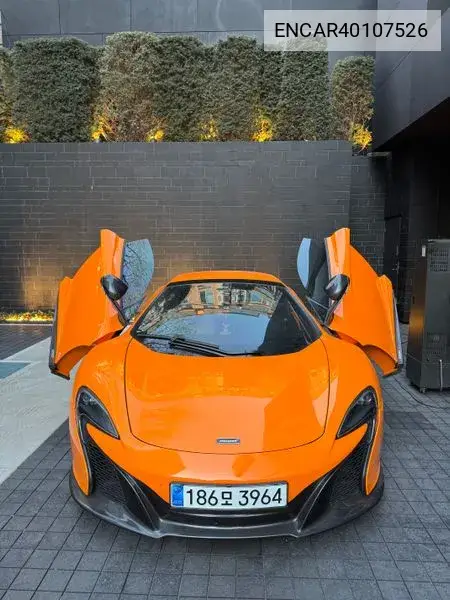 McLaren 650S 2015 года выпуска