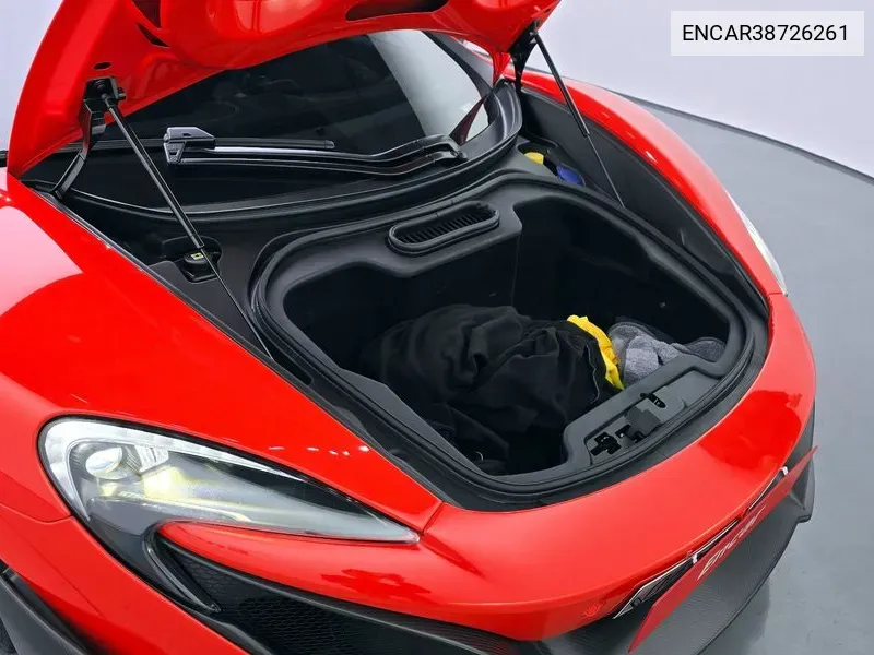 McLaren 675LT 2016 года выпуска