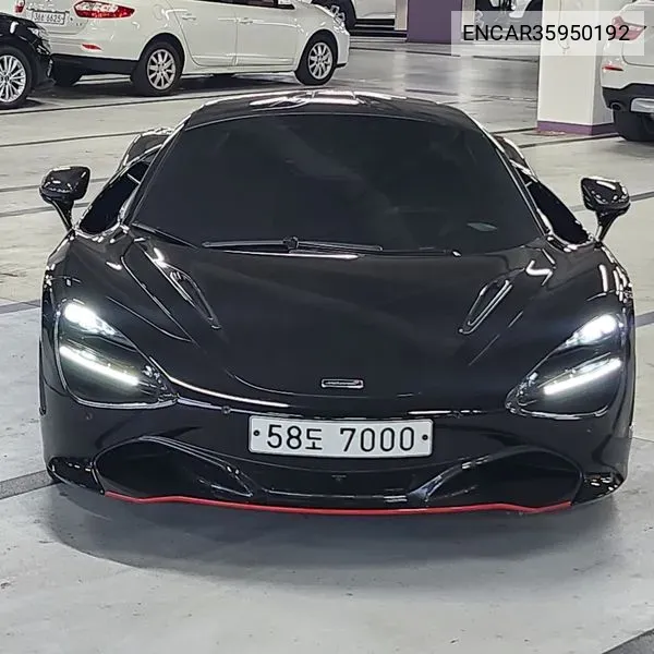 McLaren 720S 2017 года выпуска