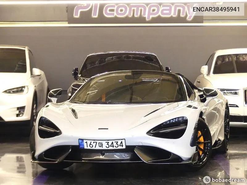 McLaren 765LT 2022 года выпуска