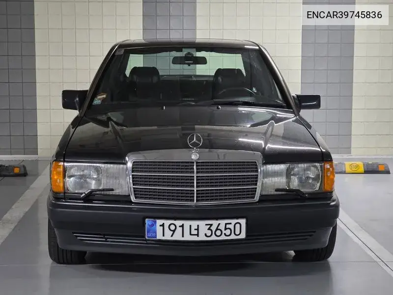 Mercedes-Benz 190 1992 года выпуска