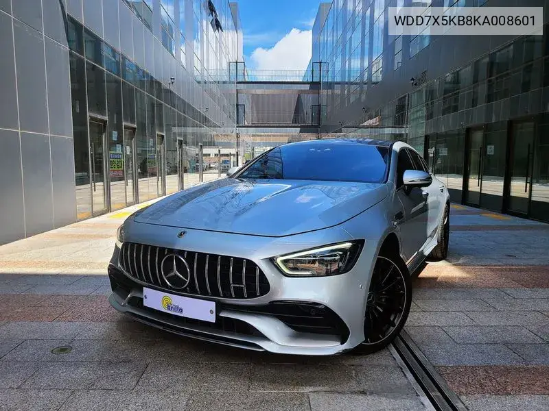 Mercedes-Benz AMG GT 2019 года выпуска