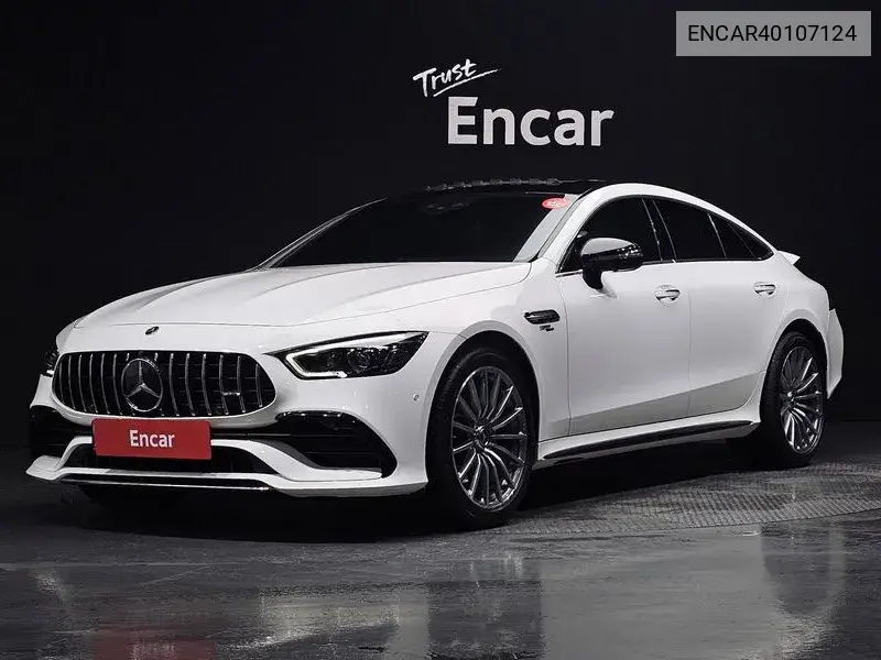 Mercedes-Benz AMG GT 2021 года выпуска
