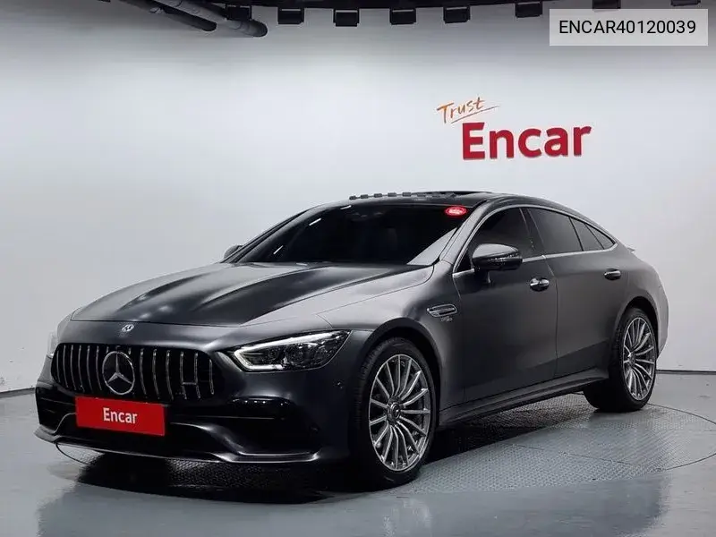 Mercedes-Benz AMG GT 2021 года выпуска