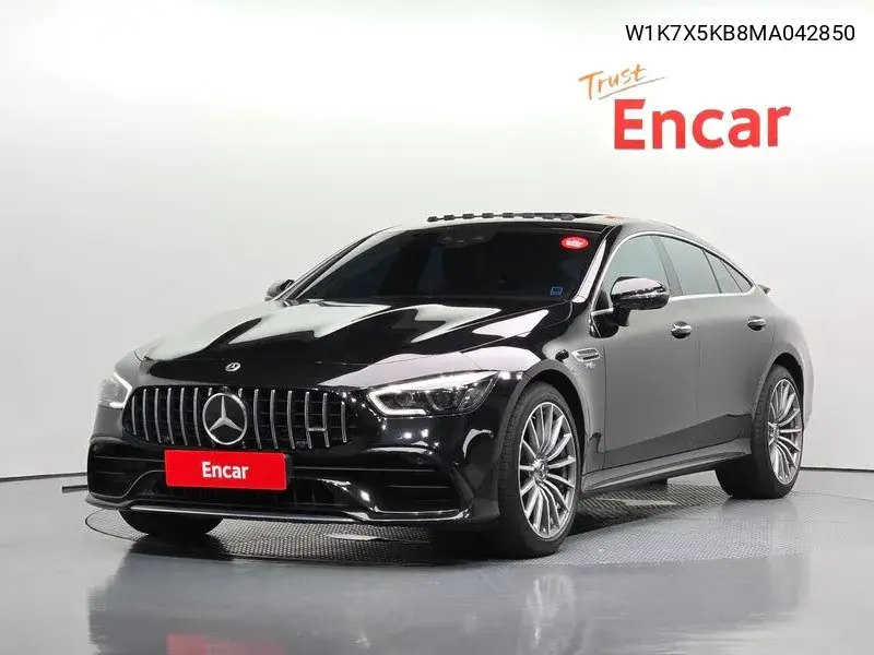 Mercedes-Benz AMG GT 2021 года выпуска
