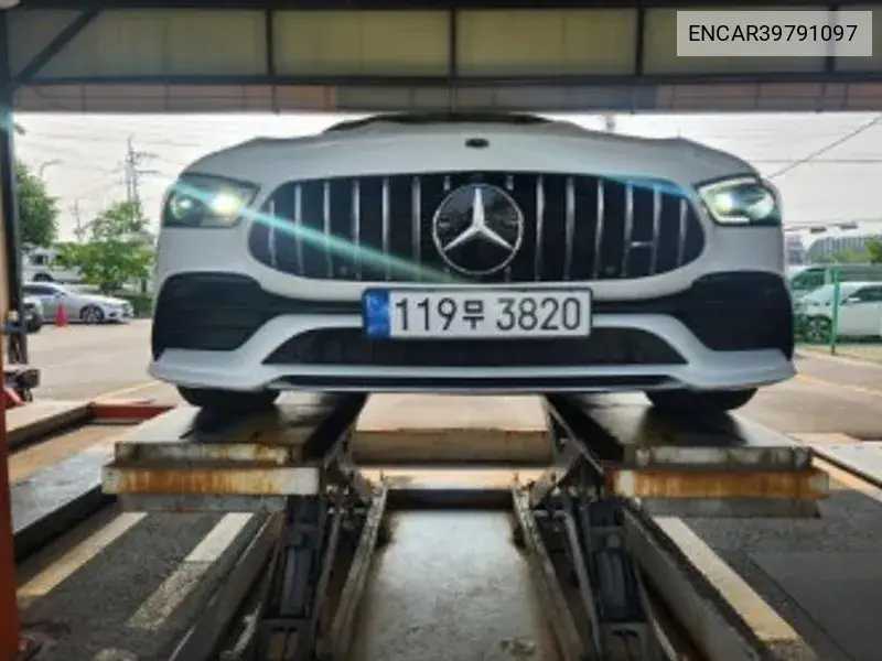 Mercedes-Benz AMG GT 2022 года выпуска