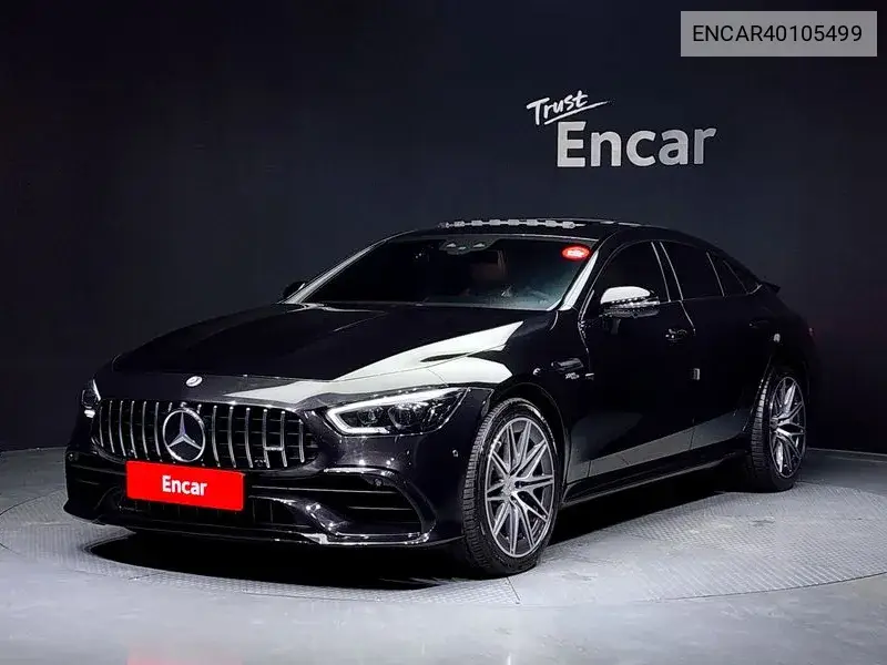 Mercedes-Benz AMG GT 2022 года выпуска