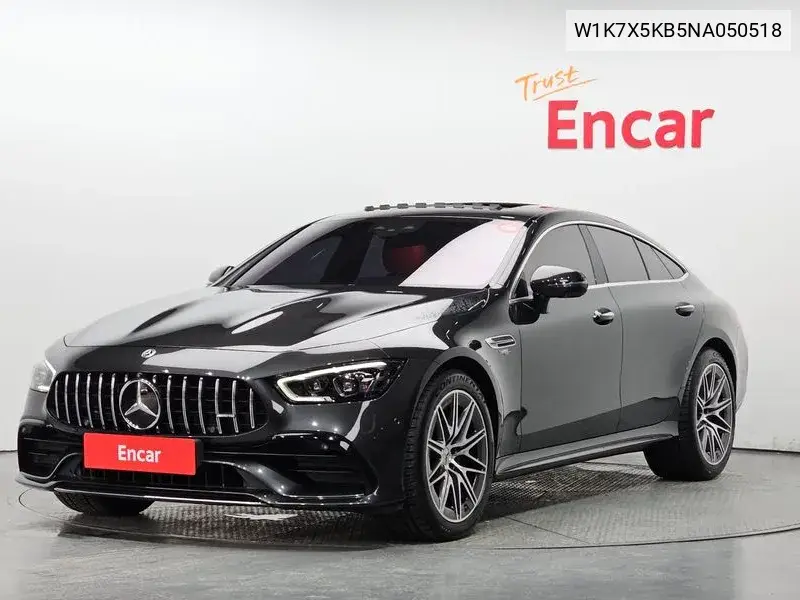 Mercedes-Benz AMG GT 2022 года выпуска