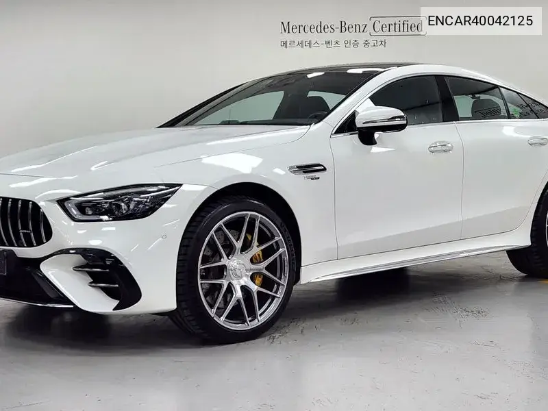 Mercedes-Benz AMG GT 2023 года выпуска