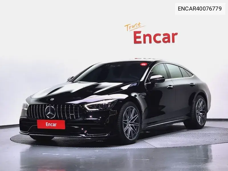 Mercedes-Benz AMG GT 2023 года выпуска