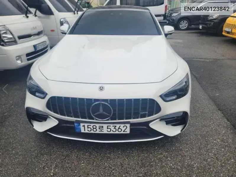 Mercedes-Benz AMG GT 2023 года выпуска