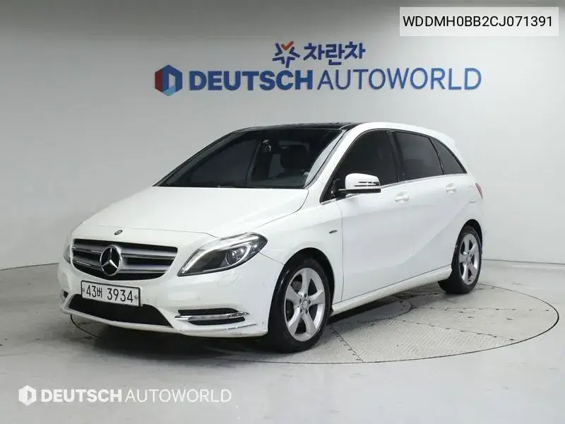 Mercedes-Benz B-klasse 2012 года выпуска