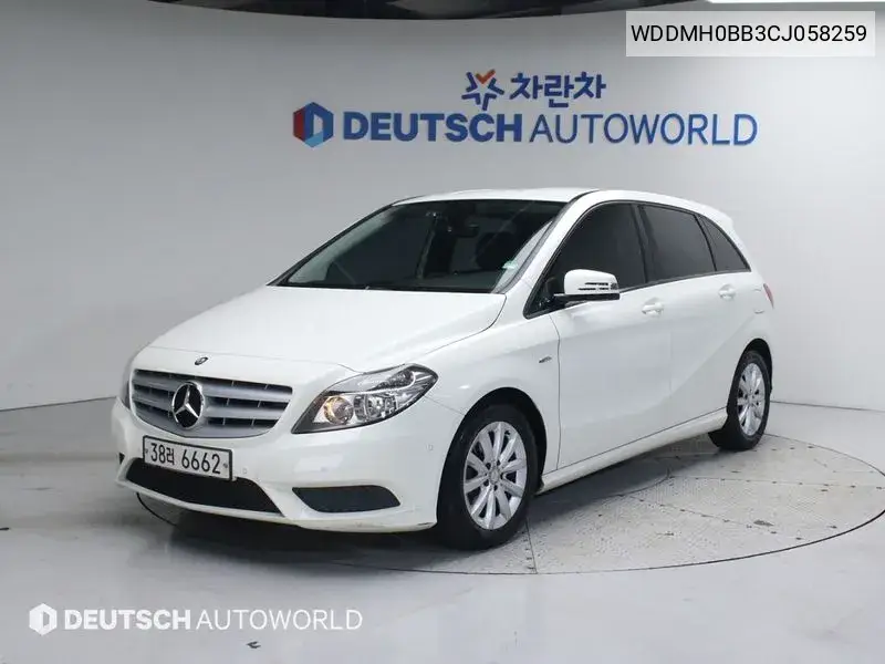 Mercedes-Benz B-klasse 2012 года выпуска