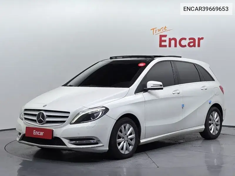 Mercedes-Benz B-klasse 2014 года выпуска
