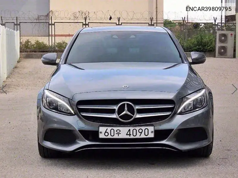 Mercedes-Benz C-klasse 2018 года выпуска