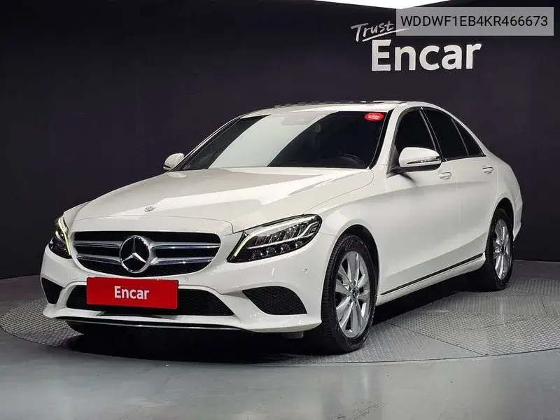 Mercedes-Benz C-klasse 2018 года выпуска