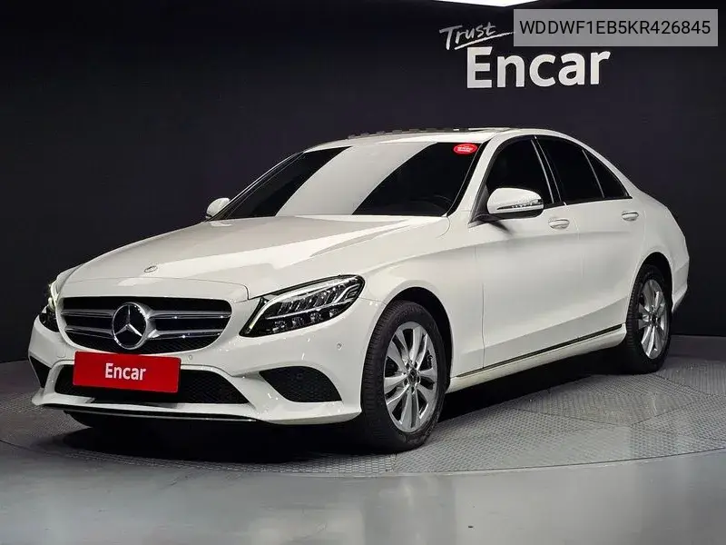 Mercedes-Benz C-klasse 2019 года выпуска