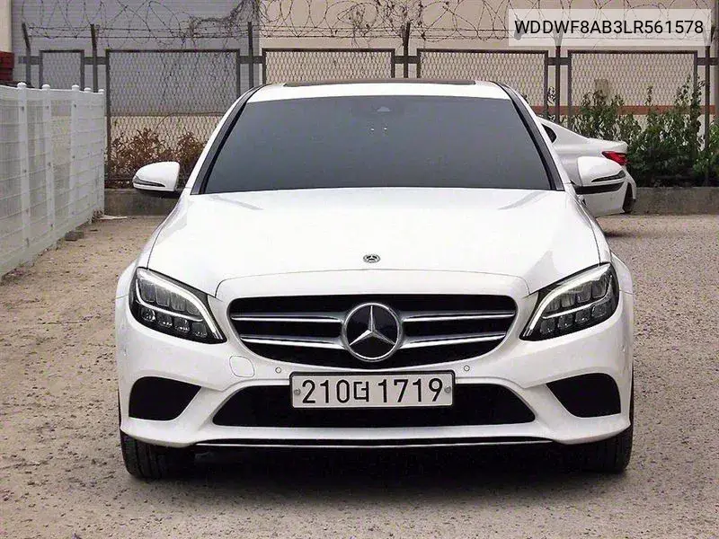 Mercedes-Benz C-klasse 2020 года выпуска