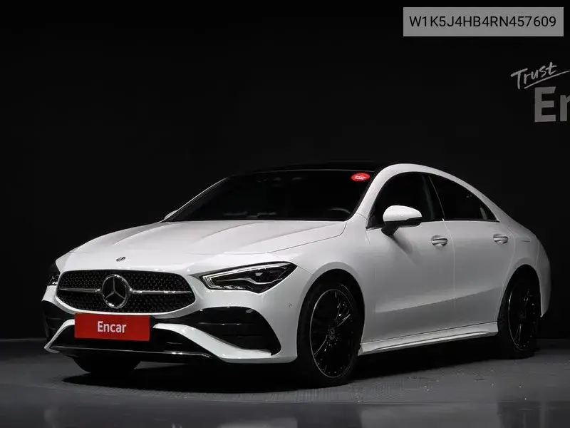Mercedes-Benz CLA-klasse 2024 года выпуска
