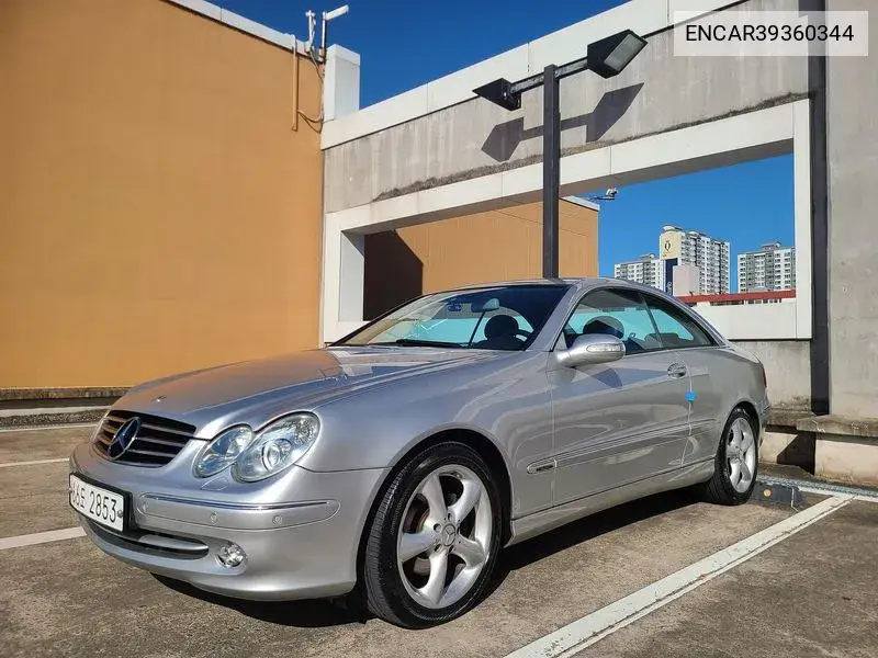 Mercedes-Benz CLK-klasse 2004 года выпуска