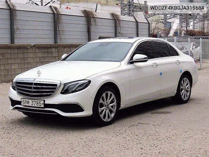 Mercedes-Benz E-klasse 2017 года выпуска