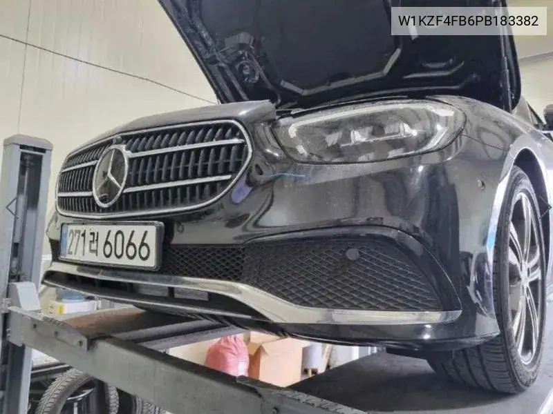 Mercedes-Benz E-klasse 2023 года выпуска