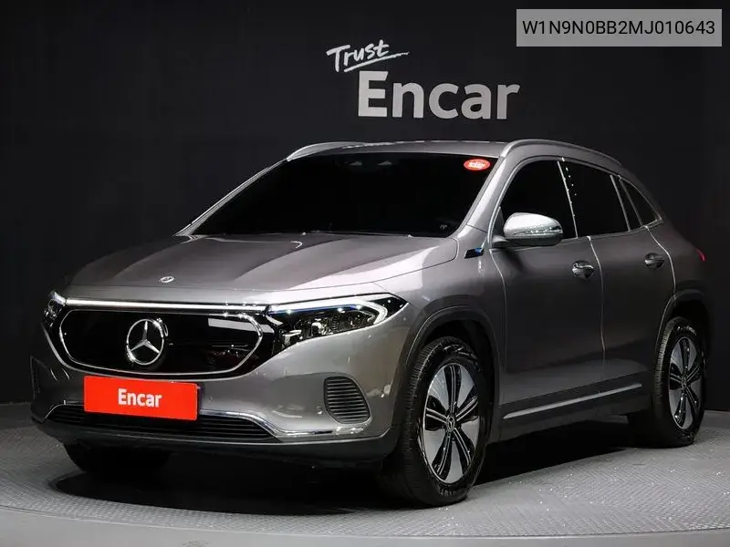 Mercedes-Benz EQA 2021 года выпуска
